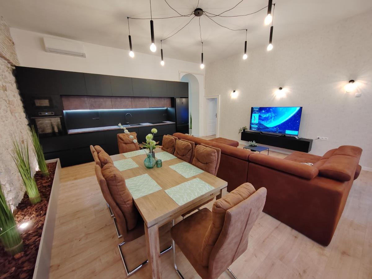 Town Square Apartment Задар Екстериор снимка