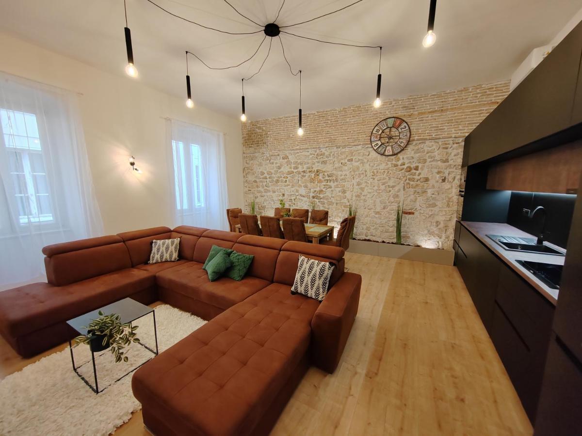Town Square Apartment Задар Екстериор снимка