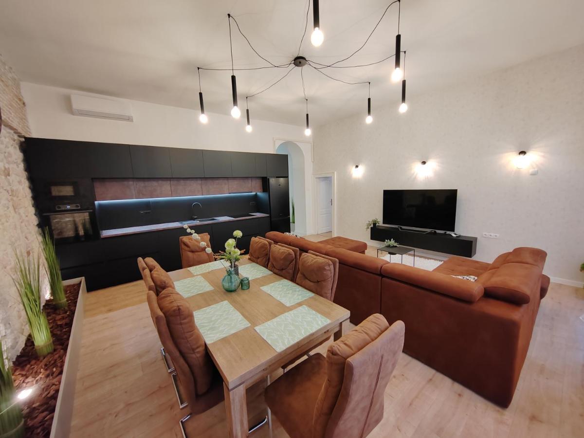 Town Square Apartment Задар Екстериор снимка