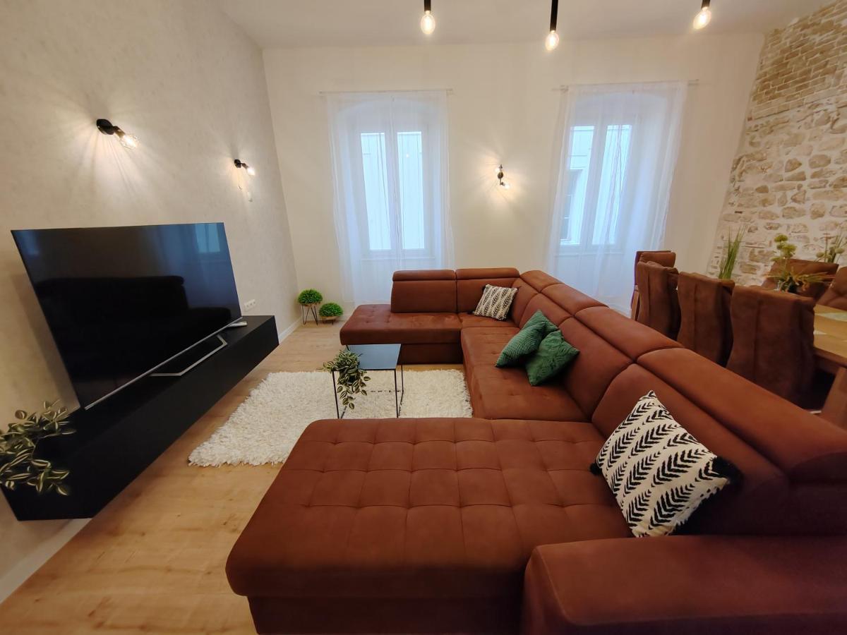 Town Square Apartment Задар Екстериор снимка
